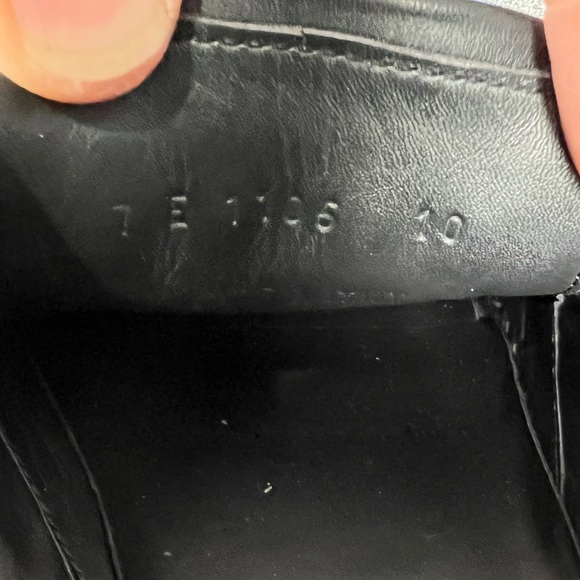 🍎FENDI VOCABULARY SLIP ON SNEAKER🍎 - Picture 9 of 9